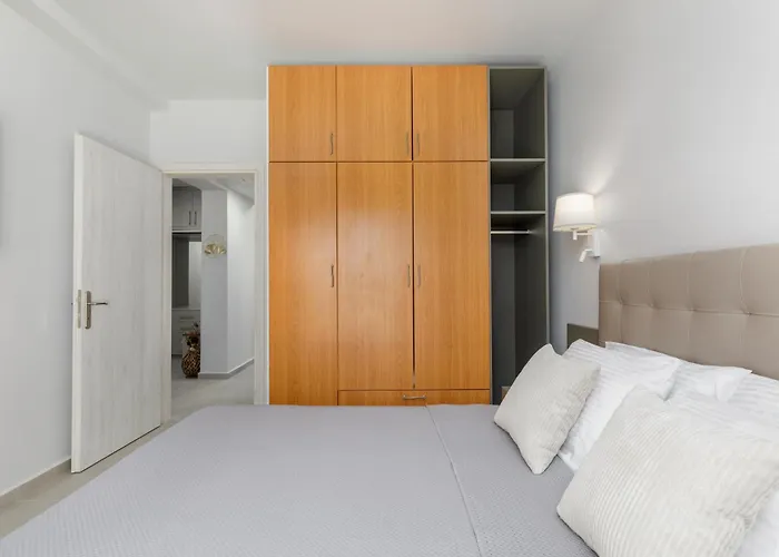 Eleon Apartment