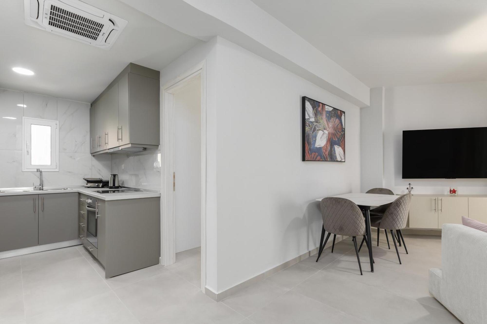 Eleon Apartment *
